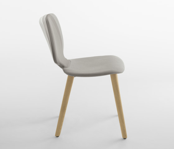 Alis R/4W | Chairs | Crassevig