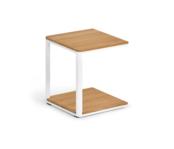 Minu Side Table 40 x 40, Teak | Tables d'appoint | Weishäupl