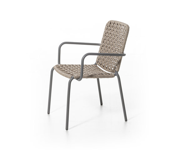 Straw 24 | Chairs | Gervasoni