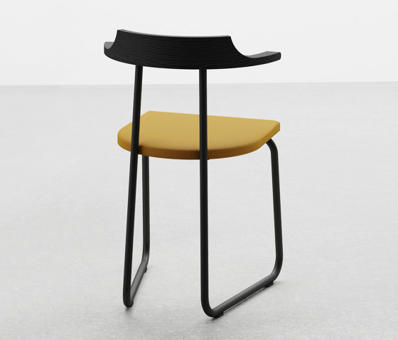 Cheers Chair Upholstered | Sedie | Neil David