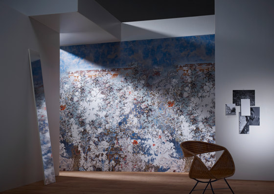 Poppy Corte | Wall coverings / wallpapers | Jakob Schlaepfer