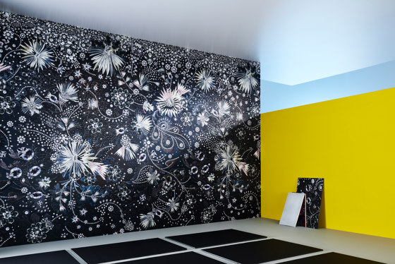 Vello Bijoux | Wall coverings / wallpapers | Jakob Schlaepfer