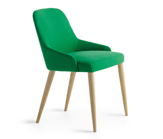 Axel R/4W | Chairs | Crassevig