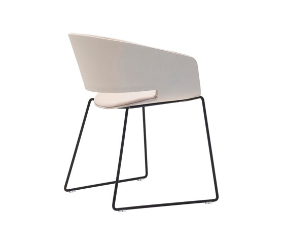 Ronda SO 0425 | Chairs | Andreu World