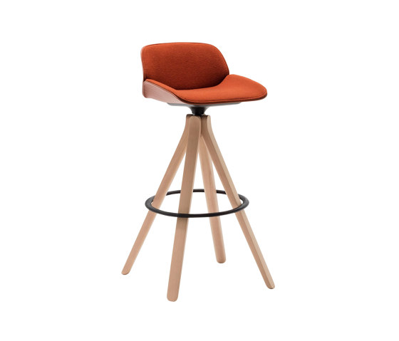 Nuez BQ 2779 | Bar stools | Andreu World