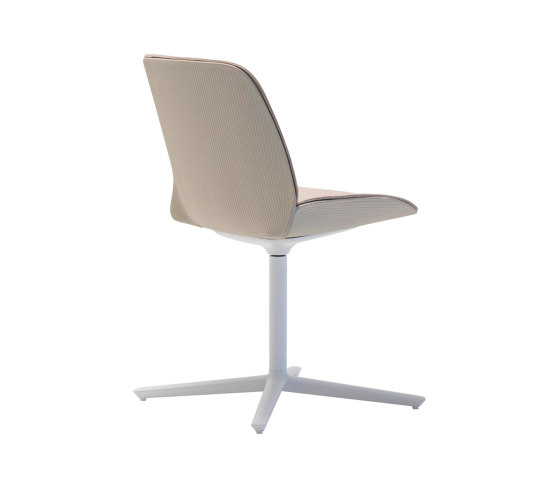 Nuez SI 2786 | Chairs | Andreu World