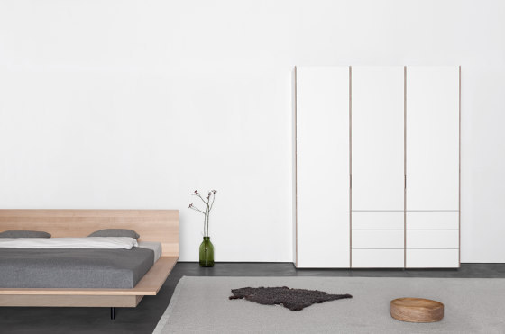 METRUM 
customized shelf- and wardrobesystem | Armadi | Sanktjohanser