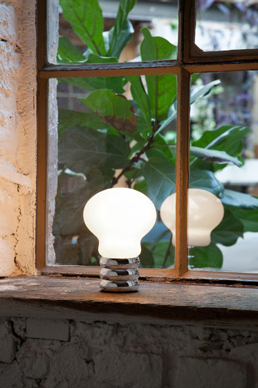Bulb | b.bulb | Luminaires de table | Ingo Maurer