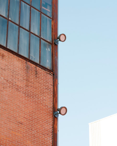 Arne | Iluminación en aplique | Lámparas exteriores de pared | Urbidermis
