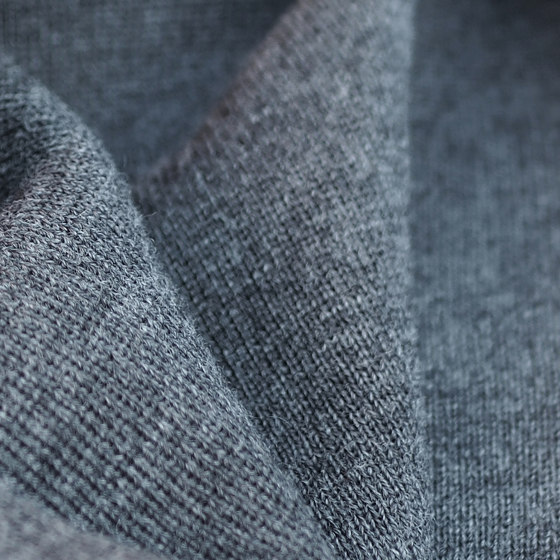 Hippu Wool | Decken | IIIIK INTO Oy