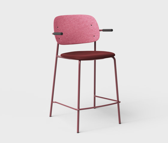 Hale PET Felt Counter Stool Armrests Upholstered | Counter stools | De Vorm