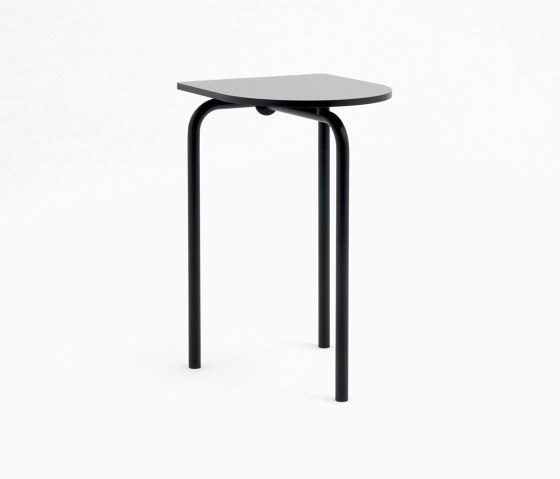 Piombino Alto Black Mat | Tables hautes | Atelier Haußmann