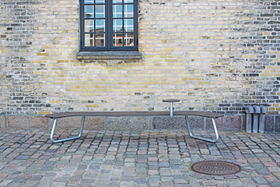 Plateau Plinth | Benches | out-sider