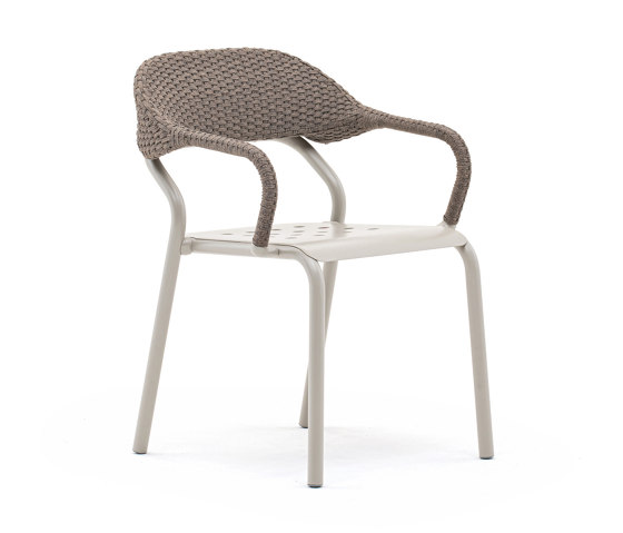 Noss Armchair | Chairs | Varaschin