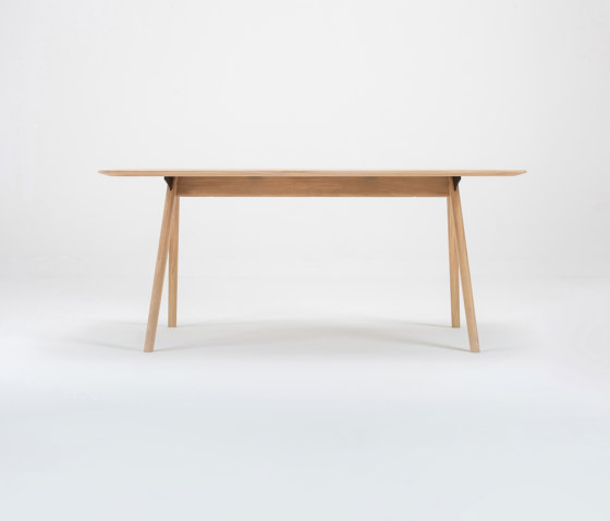 Ava table | 180x90 | Mesas comedor | Gazzda