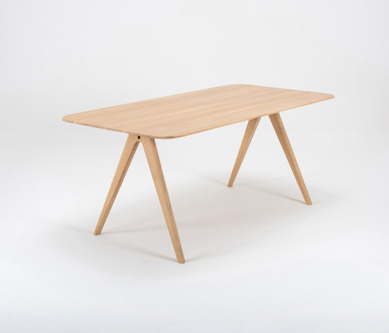 Ava table | 180x90 | Mesas comedor | Gazzda