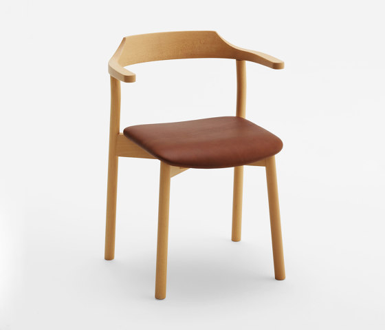 YUMI Armchair 2.01.0 | Chairs | Cantarutti