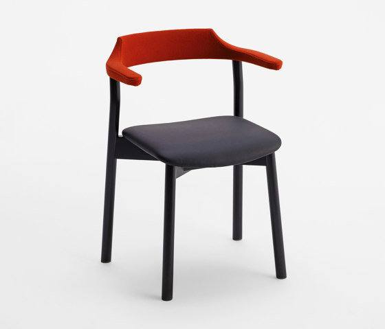 YUMI Armchair 2.03.0 | Chairs | Cantarutti