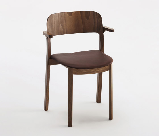 HART Stackable Armchair 2.01.I | Chaises | Cantarutti