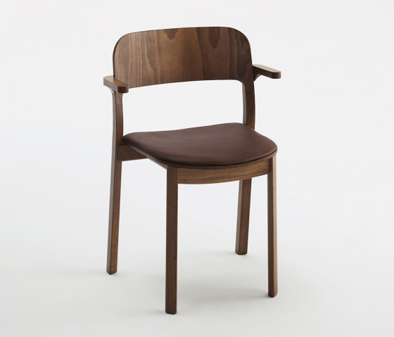 HART Stackable Armchair 2.23.I | Chairs | Cantarutti
