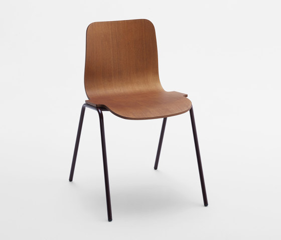 TIPI Stackable Chair 1.31.Z/I | Sillas | Cantarutti