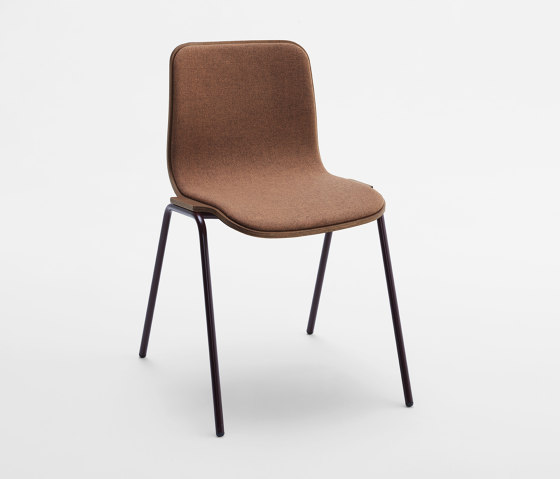 TIPI Stackable Chair 1.32.Z/I | Chairs | Cantarutti