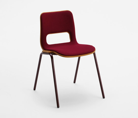 TIPI Stackable Chair 1.38.Z/I | Sillas | Cantarutti