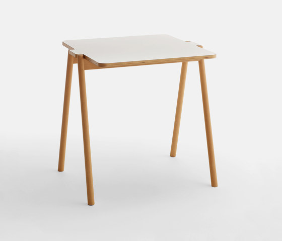 TIPI Stackable Table 9.40.A/I.Q | Side tables | Cantarutti