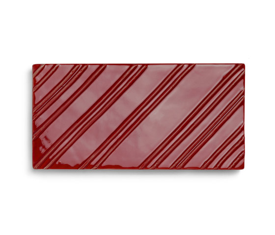 Stripes Ruby | Ceramic tiles | Mambo Unlimited Ideas
