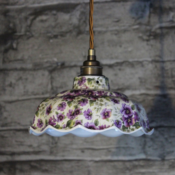 Avalon Pendant Pansy | Suspensions | Lyngard