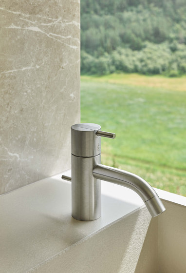 HV3 - One-handle mixer | Wash basin taps | VOLA