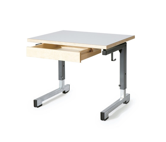 Kindergarten table 5231/5232 | Contract tables | Embru-Werke AG