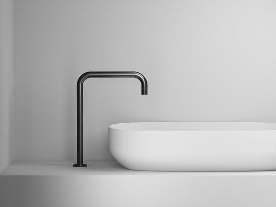 Nero 28 | Wash basin taps | Vallone
