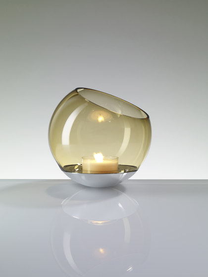 Maylily Candle table lamp | Portacandele | Licht im Raum