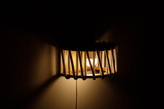 Macaron Wall Lamp, white | Lámparas de pared | EMKO PLACE