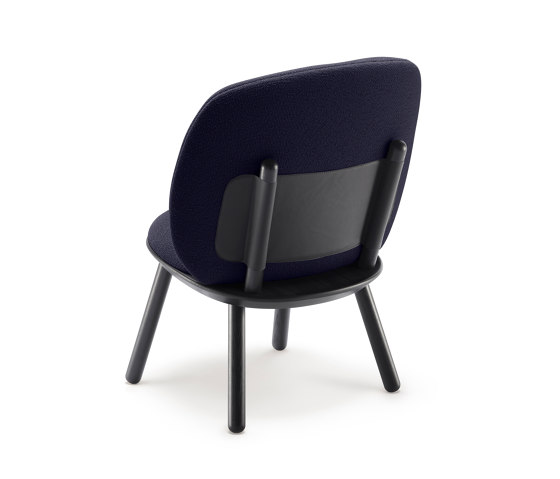 Naïve Low Chair, ink blue, Camira | Sillones | EMKO PLACE