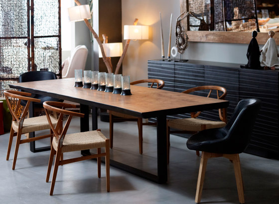 mary's design mood | Ioannis Dining Table - teak top/iron base | Tavoli pranzo | MARY&