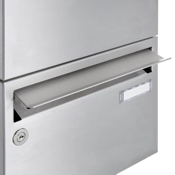 Basic | 12er Edelstahl Standbriefkasten BASIC Plus 385X220 ST-P - GIRA System 106 - 5-fach vorbereitet Rechts | Mailboxes | Briefkasten Manufaktur