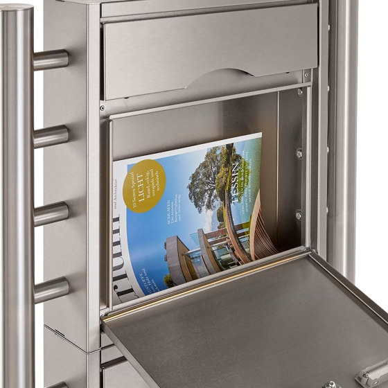 Premium | 2er Edelstahl Standbriefkasten PREMIUM BIG ST-R mit Werbeschild 800x457 aus Edelstahl gebürstet | Mailboxes | Briefkasten Manufaktur