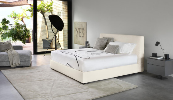Myplace bed | Beds | Flou