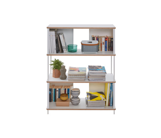 Pal shelf 
laquered in 20 colours
90 cm width | Estantería | Müller small living