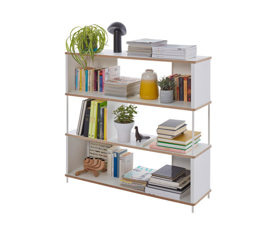 Pal shelf 
laquered in 20 colours
120 cm width | Scaffali | Müller small living