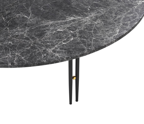 IOI Coffee Table Ø70 | Black Semi Matt/Grey Emperador Marble | Mesas de centro | GUBI