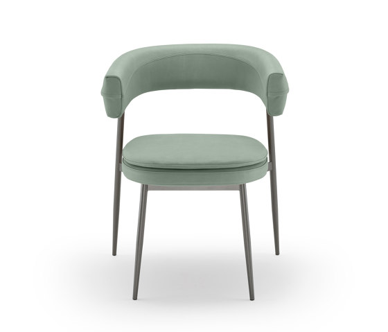 Nena | 2262 | Chairs | Zanotta