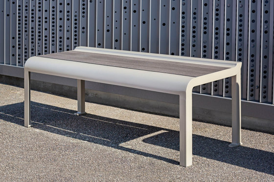 Paosa Backless bench | Bancos | Concept Urbain