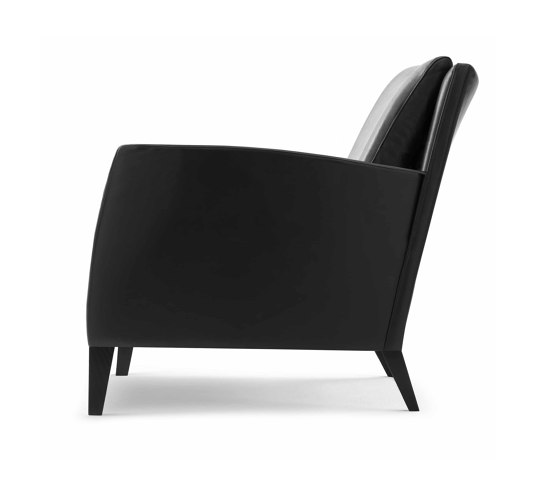 Firefly Armchair | Poltrone | MACAZZ LIVING INTERIORS