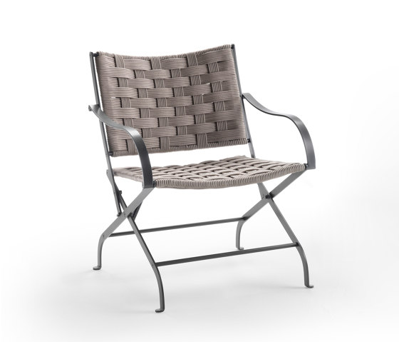 Carlotta Outdoor | Chairs | Flexform