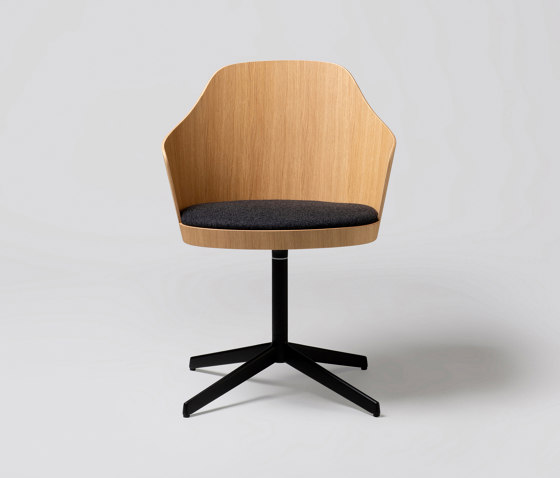 Kaiak confident chair | Chairs | ENEA