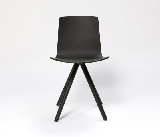 Lottus Wood spin chair | Chairs | ENEA