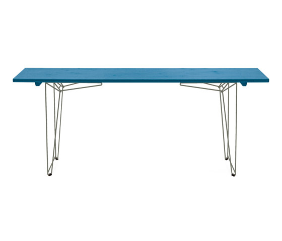 BTB | Table and Bench, tabletop Light blue RAL 5012 | Tavoli pranzo | Magazin®